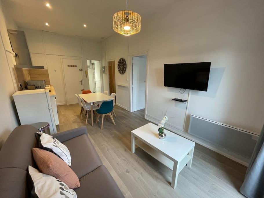 Cosy T3 Proche Gare Et Polygone Apartment Béziers Exterior foto